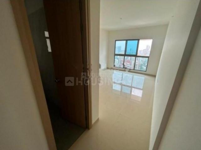 2 BHK Apartment in Malad West for rent Mumbai. The reference number is 20440311