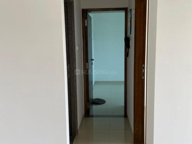 2 BHK Apartment in Malad West for rent Mumbai. The reference number is 20477455