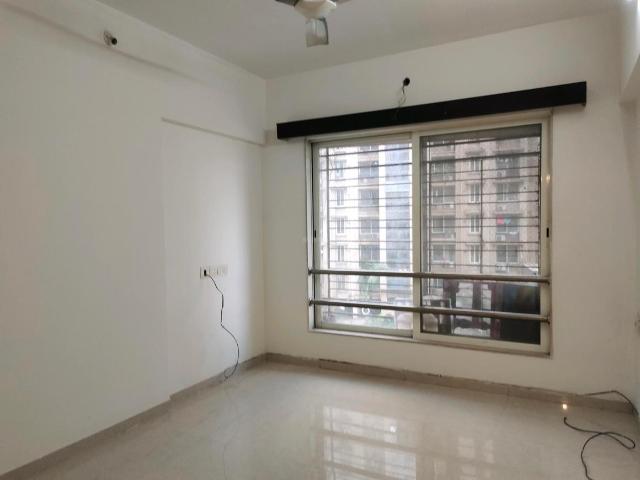 2 BHK Apartment in Malad West for rent Mumbai. The reference number is 20511169