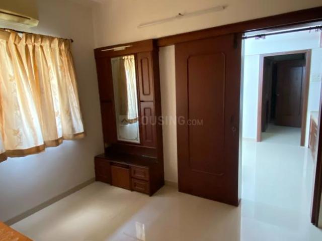 2 BHK Apartment in Malad West for rent Mumbai. The reference number is 20593973