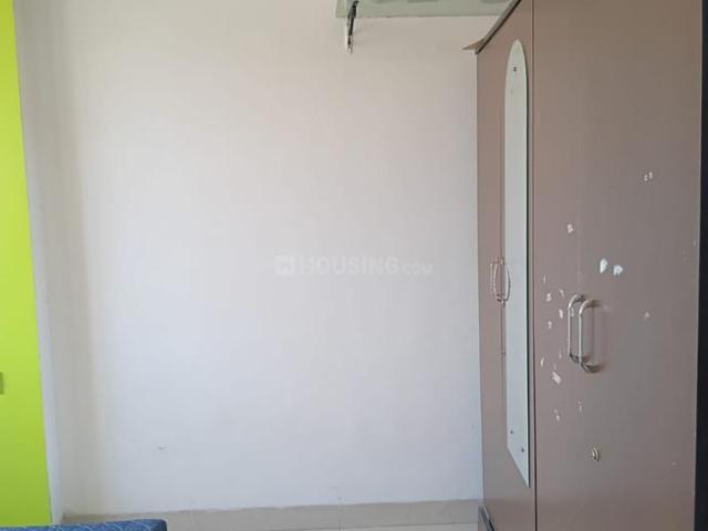 2 BHK Apartment in Malad West for rent Mumbai. The reference number is 20651112