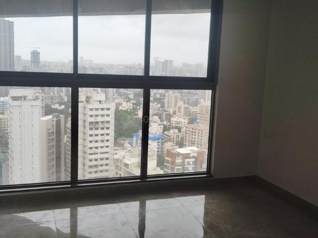 2 BHK Apartment in Malad West for rent Mumbai. The reference number is 20667290