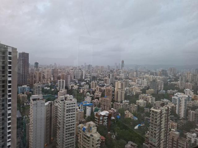 2 BHK Apartment in Malad West for rent Mumbai. The reference number is 20678467