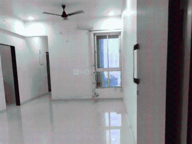 2 BHK Apartment in Malad West for rent Mumbai. The reference number is 20681518