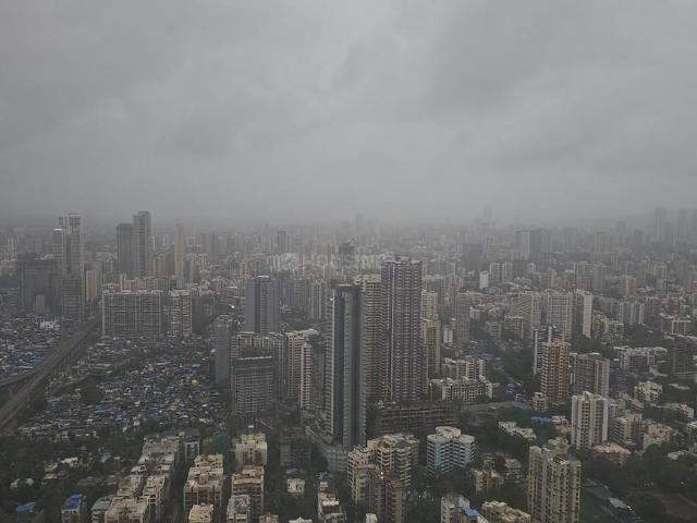 2 BHK Apartment in Malad West for rent Mumbai. The reference number is 20820872