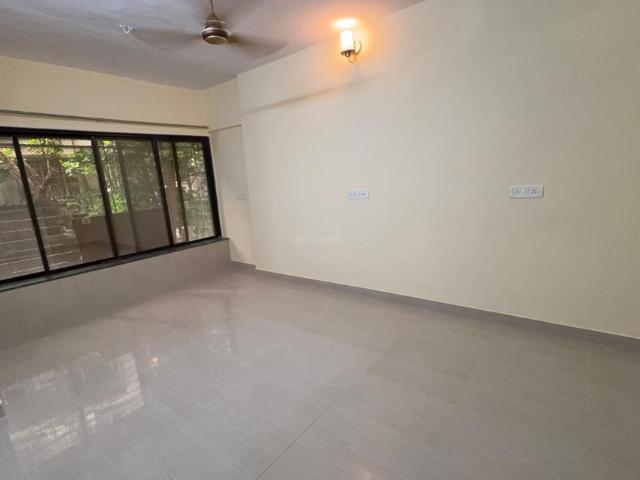 2 BHK Apartment in Malad West for rent Mumbai. The reference number is 20939911