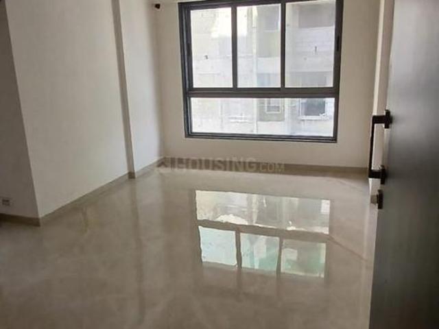 2 BHK Apartment in Malad West for rent Mumbai. The reference number is 20955571