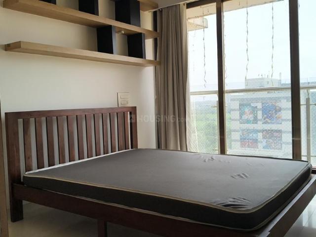 2 BHK Apartment in Malad West for rent Mumbai. The reference number is 20957054