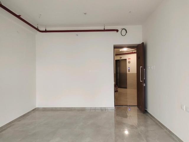 2 BHK Apartment in Malad West for rent Mumbai. The reference number is 20963655