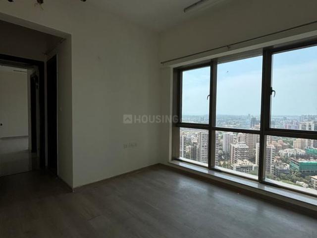 2 BHK Apartment in Malad West for rent Mumbai. The reference number is 20047864
