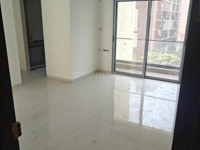 2 BHK Apartment in Malad West for rent Mumbai. The reference number is 20179624