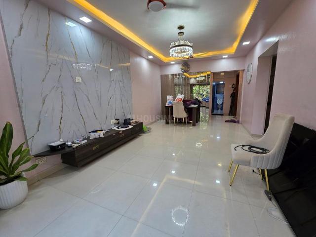 2 BHK Apartment in Malad West for rent Mumbai. The reference number is 20244244