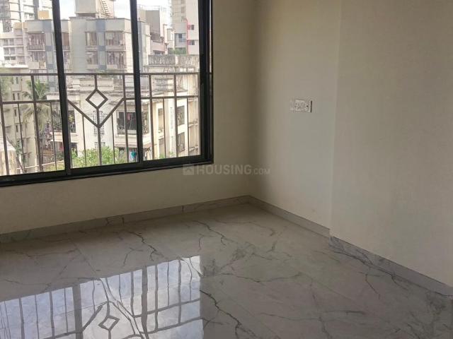 2 BHK Apartment in Malad West for rent Mumbai. The reference number is 20310633