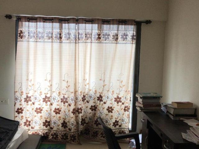 2 BHK Apartment in Malad West for rent Mumbai. The reference number is 20335957