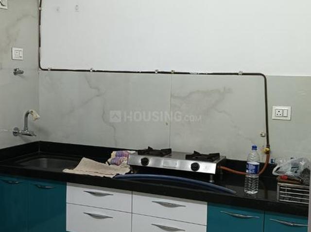 2 BHK Apartment in Malad West for rent Mumbai. The reference number is 20357975