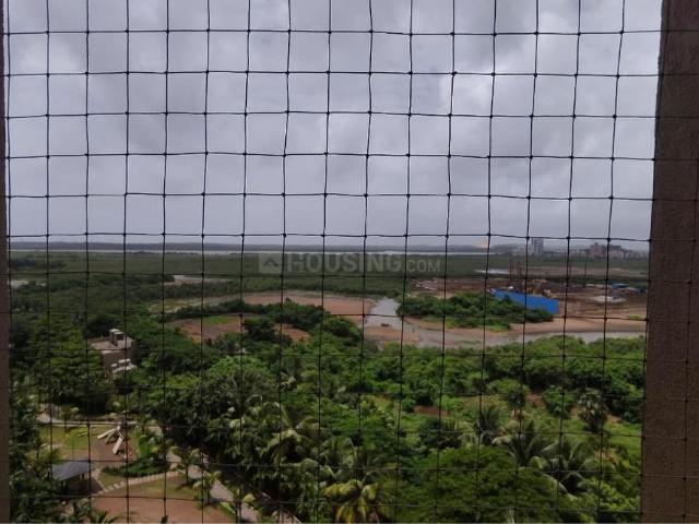 2 BHK Apartment in Malad West for rent Mumbai. The reference number is 21050651