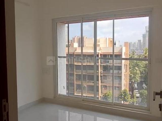2 BHK Apartment in Malad West for rent Mumbai. The reference number is 21121243