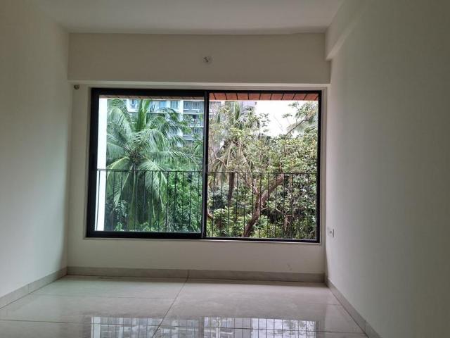 2 BHK Apartment in Malad West for rent Mumbai. The reference number is 21146456