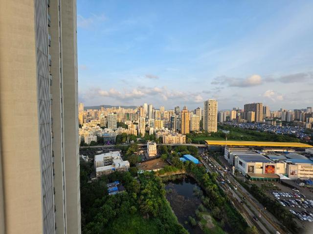 2 BHK Apartment in Malad West for rent Mumbai. The reference number is 21206172