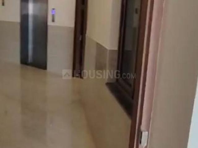 2 BHK Apartment in Malad West for rent Mumbai. The reference number is 21224004