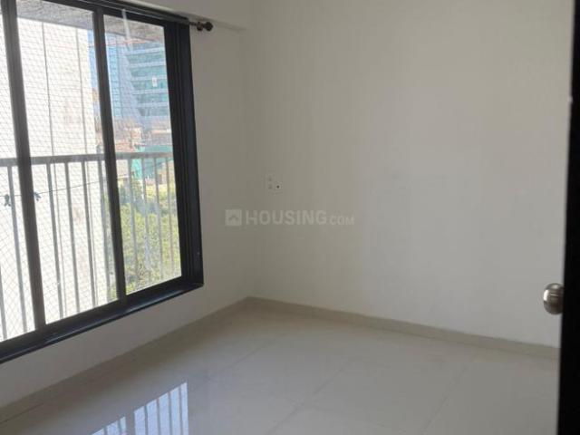 2 BHK Apartment in Malad West for rent Mumbai. The reference number is 21320676