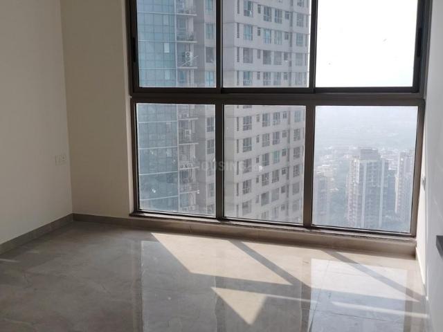 2 BHK Apartment in Malad West for resale Mumbai. The reference number is 18568358