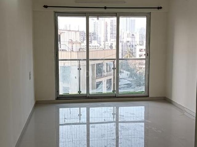 2 BHK Apartment in Malad West for resale Mumbai. The reference number is 19796180