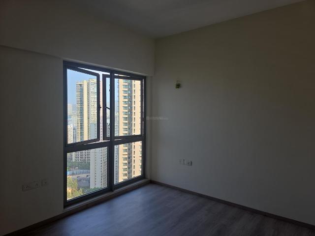 2 BHK Apartment in Malad West for resale Mumbai. The reference number is 19734397