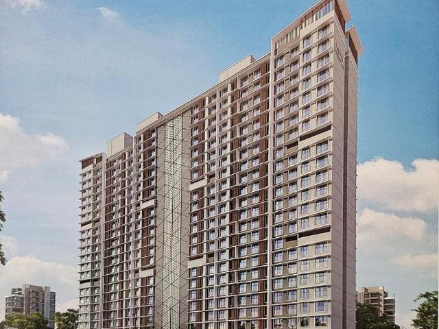2 BHK Apartment in Malad West for resale Mumbai. The reference number is 20131636
