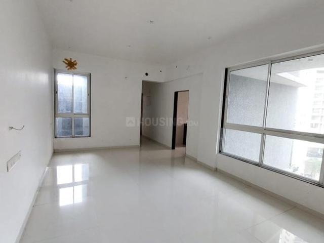 2 BHK Apartment in Malad West for resale Mumbai. The reference number is 20750777