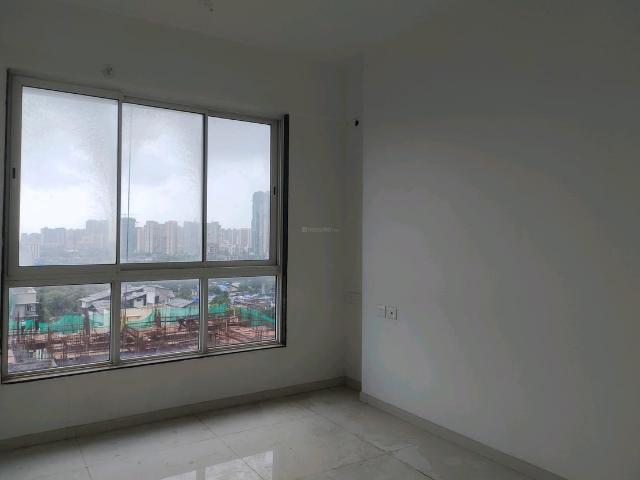 2 BHK Apartment in Malad West for resale Mumbai. The reference number is 20792763