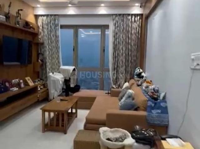 2 BHK Apartment in Malad West for resale Mumbai. The reference number is 20712303