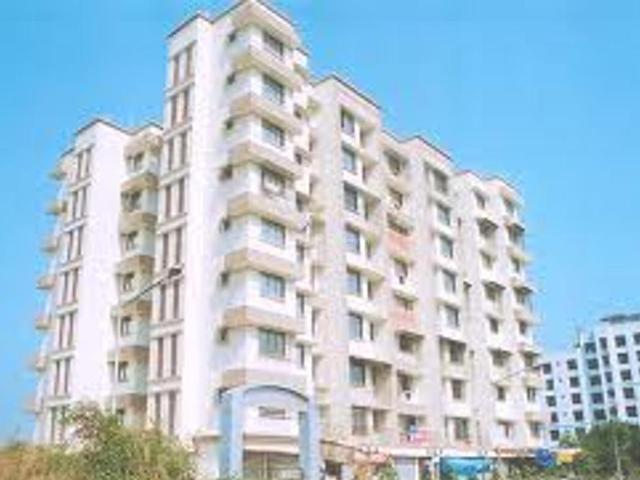 2 BHK Apartment in Malad West for resale Mumbai. The reference number is 20864269