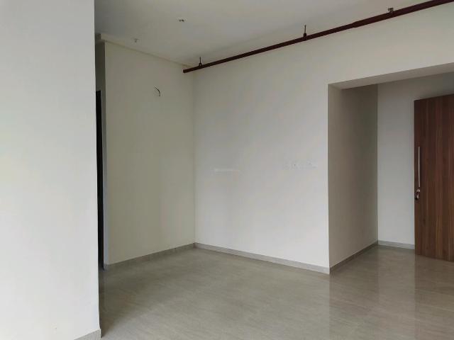 2 BHK Apartment in Malad West for resale Mumbai. The reference number is 20869122