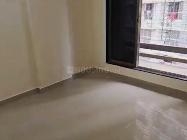 2 BHK Apartment in Malad West for resale Mumbai. The reference number is 20967291