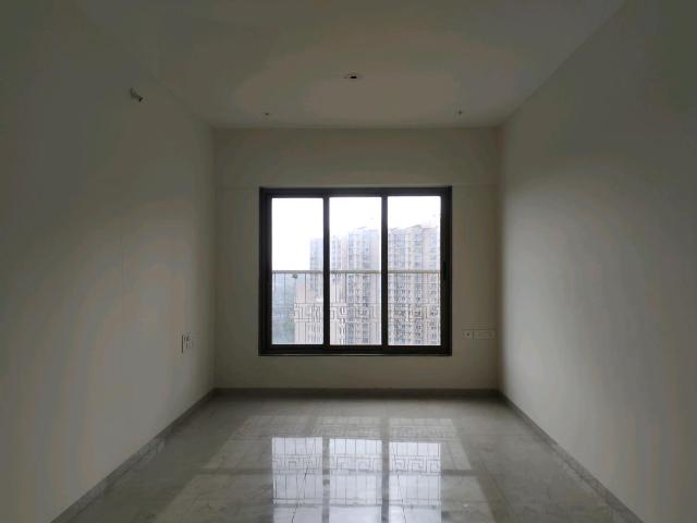 2 BHK Apartment in Malad West for resale Mumbai. The reference number is 21001527