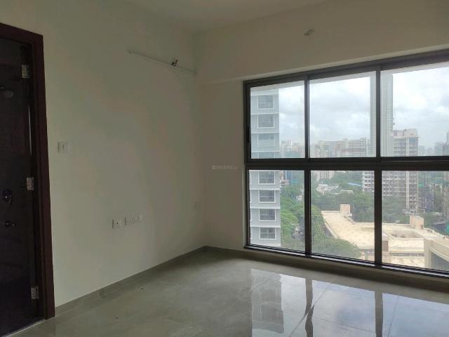 2 BHK Apartment in Malad West for resale Mumbai. The reference number is 21039281