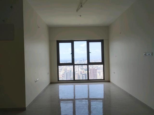 2 BHK Apartment in Malad West for resale Mumbai. The reference number is 21039379