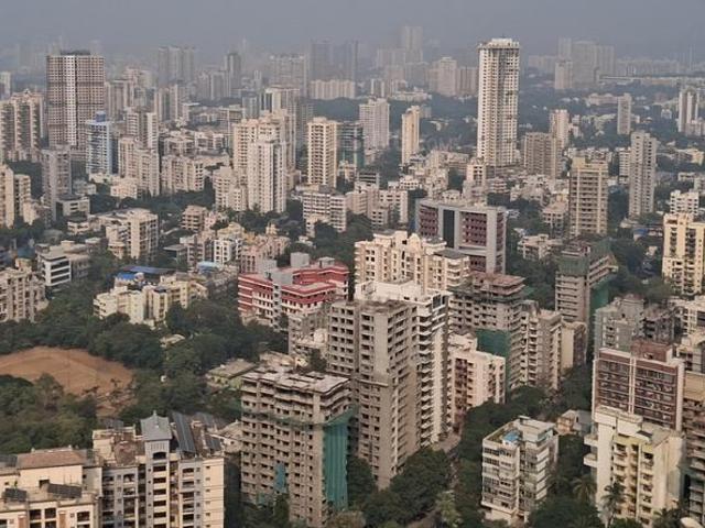 2 BHK Apartment in Malad West for resale Mumbai. The reference number is 21330069