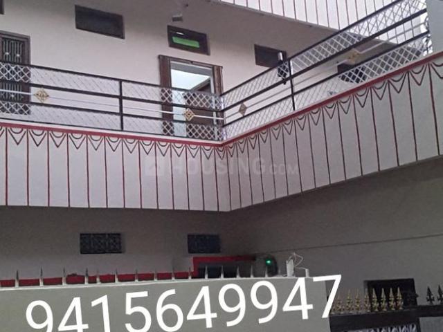 2 BHK Apartment in Malviya Nagar for rent Mirzapur. The reference number is 6051593