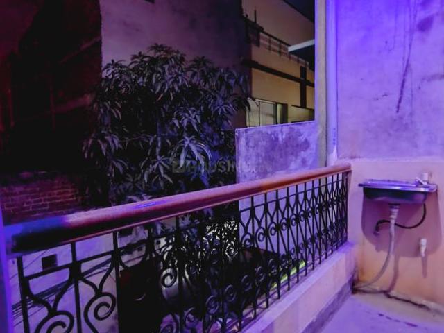 2 BHK Apartment in Manduwadih for rent Varanasi. The reference number is 21296673