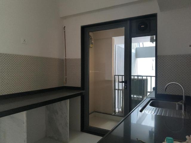 2 BHK Apartment in Mandvi for rent Mumbai. The reference number is 18439746