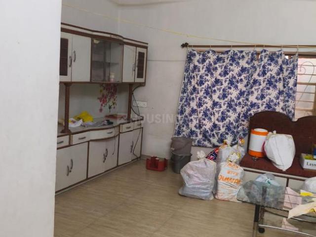 2 BHK Apartment in Maninagar for rent Ahmedabad. The reference number is 18240158