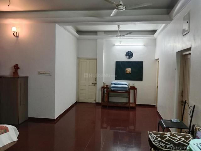 2 BHK Apartment in Maninagar for rent Ahmedabad. The reference number is 20107174
