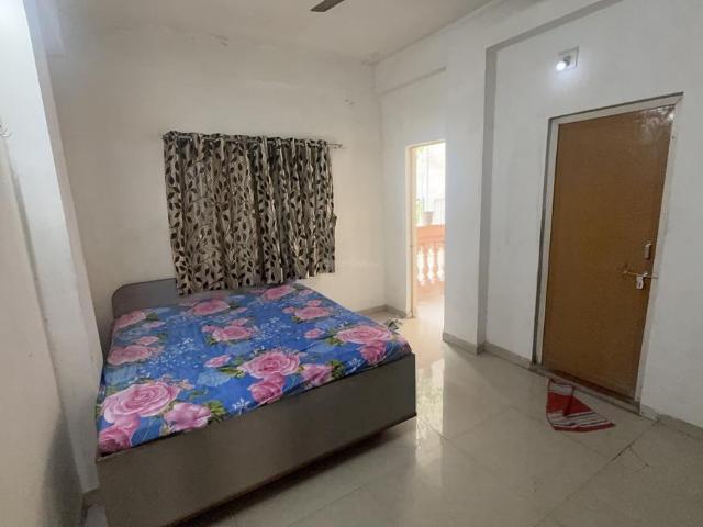 2 BHK Apartment in Maninagar for rent Ahmedabad. The reference number is 20481059