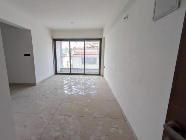 2 BHK Apartment in Maninagar for rent Ahmedabad. The reference number is 20589046