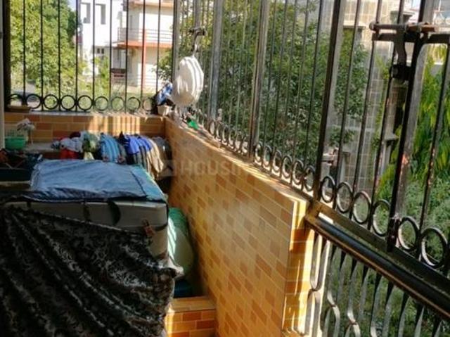 2 BHK Apartment in Maninagar for resale Ahmedabad. The reference number is 14037231