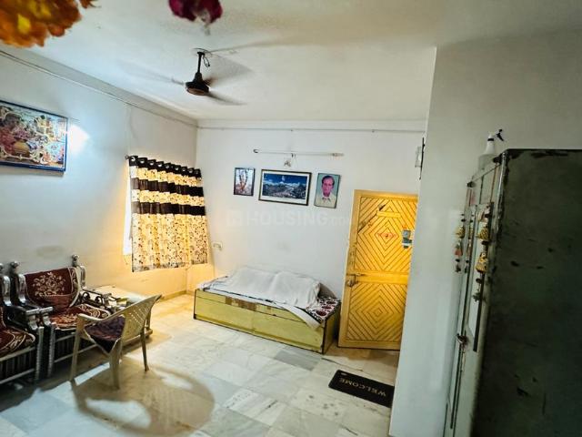 2 BHK Apartment in Maninagar for resale Ahmedabad. The reference number is 14604380