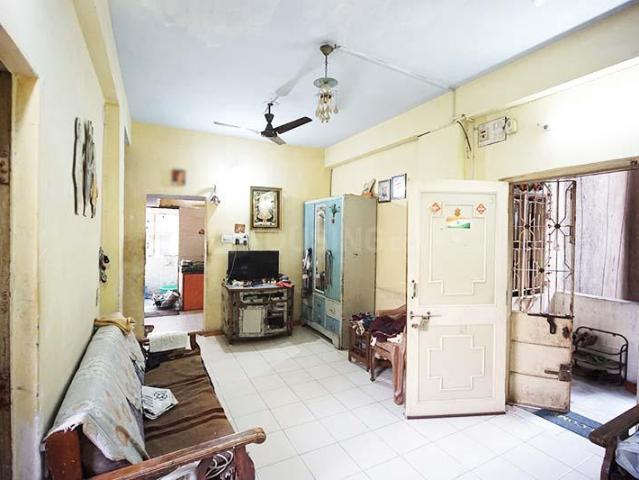 2 BHK Apartment in Maninagar for resale Ahmedabad. The reference number is 19405034