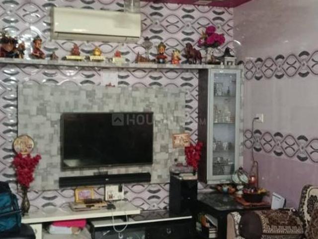 2 BHK Apartment in Maninagar for resale Ahmedabad. The reference number is 20562117